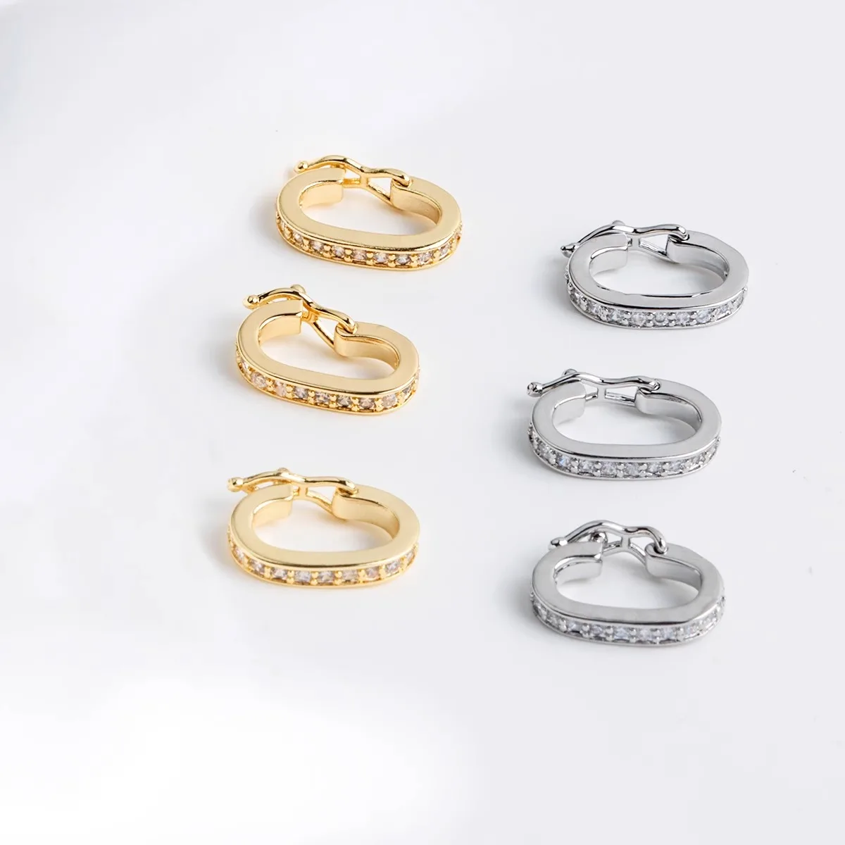 18K Real Gold Plated Micro Zir - Pearl Trim Chain reseña y precio