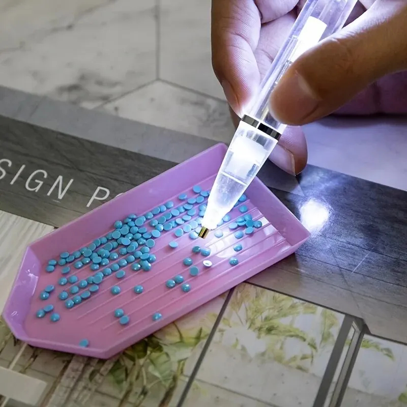 LED Light Diamond Painting Pen - Embroidery Embellishments reseña y precio
