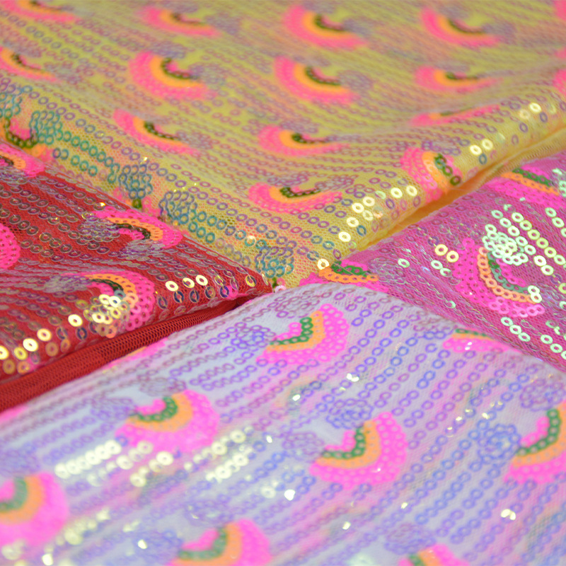 3mm Rainbow Sequin Glitter Fab - Sequin Fabric Panel reseña y precio